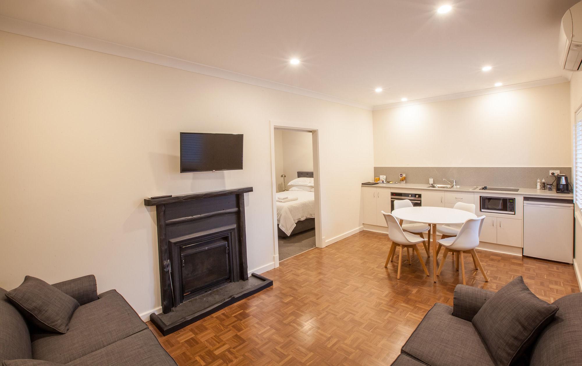The Mill Apartments Clare Valley Buitenkant foto